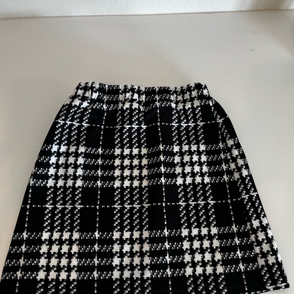 Two piece set by Shein 9/10 - Picture 5 of 5